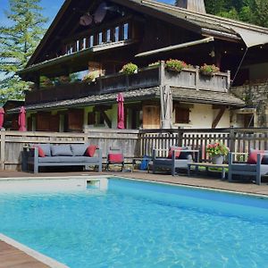 Hôtel Les Chalets de la Serraz